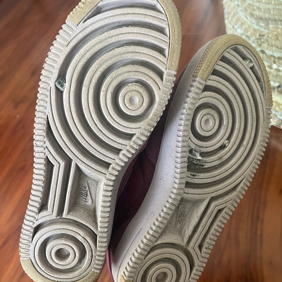 Mid High Top Nike Air Force 1 - Picture 2 of 4